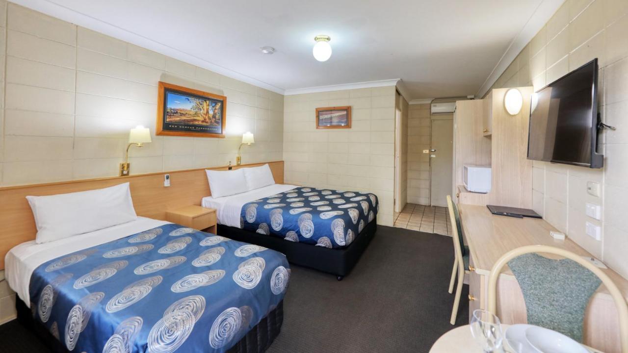 Cootamundra Gardens Motel Экстерьер фото