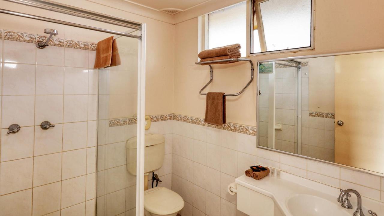 Cootamundra Gardens Motel Экстерьер фото